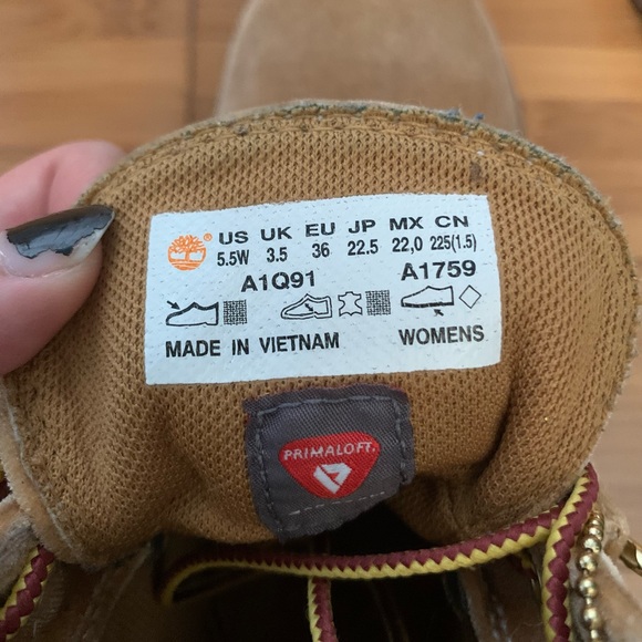 Off-White Timberland Velvet Boots in wheat color - Picture 8 of 8